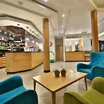 Hotel Kompleks Beskid Z Basenem I Stokiem Narciarskim - Blisko Babiej Gory