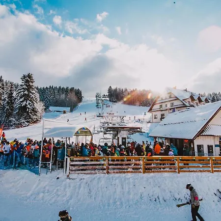 酒店 Kompleks Beskid Z Basenem I Stokiem Narciarskim - Blisko Babiej Gory 斯派特克维瑟