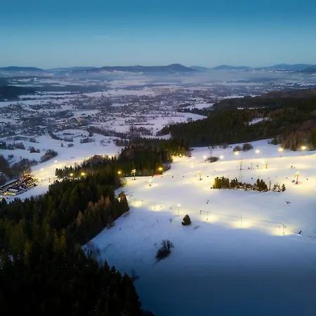 Hotel Kompleks Beskid Z Basenem I Stokiem Narciarskim - Blisko Babiej Gory 3*