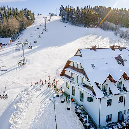 Kompleks Beskid Z Basenem I Stokiem Narciarskim - Blisko Babiej Gory